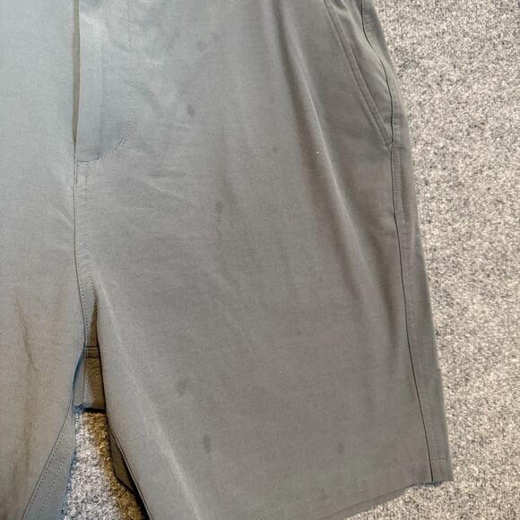 Free Fly Shorts Mens 36 Gray Chino Flat Front Casual‎ Lightweight Pockets Flaw - Picture 3 of 10